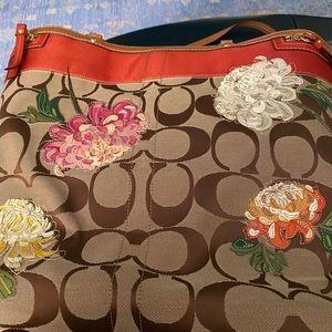 Coach Vintage Applique Signature Tote Bag